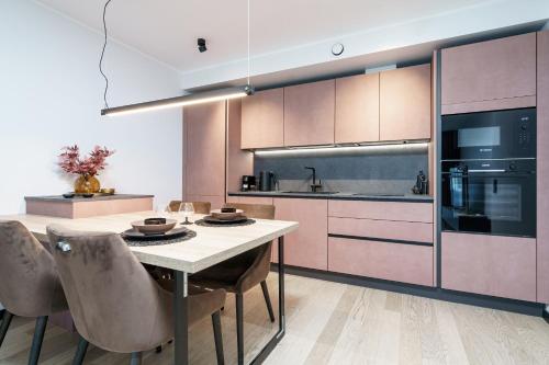 Kitchen, Dream Stay - Modern Design Apartments with Balcony & Free parking in Kalamaja