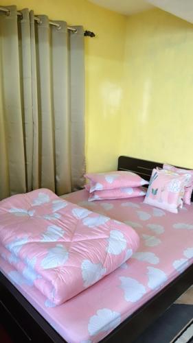 Double Room with Mountain View room in Dew Drops Guest House