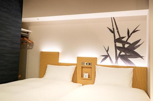 Hollywood Twin Room room in Daiwa Roynet Hotel Nagoya Fushimi