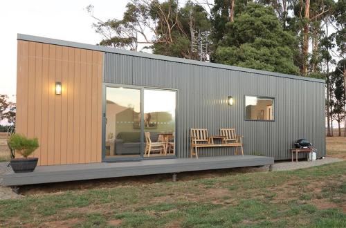 Badger's View Farmstay Cabin