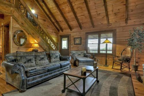 Away From it All in Mineral Bluff, USA