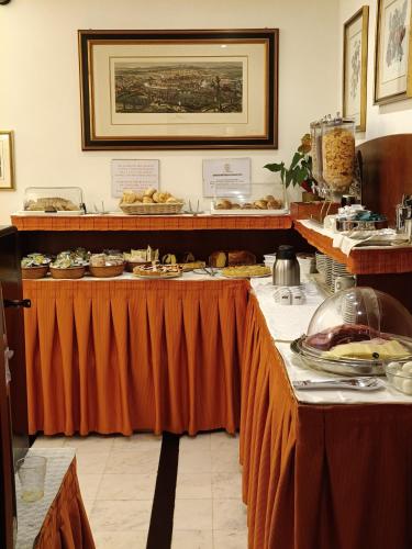 Hotel Piemonte - image 2