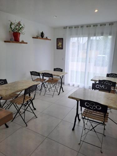 Étterem, Les grandes Masures B&B in Varengeville-Sur-Mer