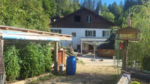  aschis Lodge 2 in Soubey