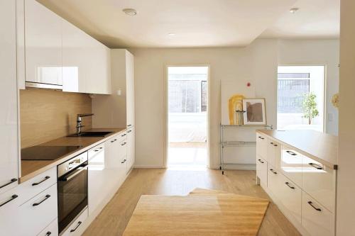 NEW 3BR loft with balcony and sauna, Helsinki (foto 6)