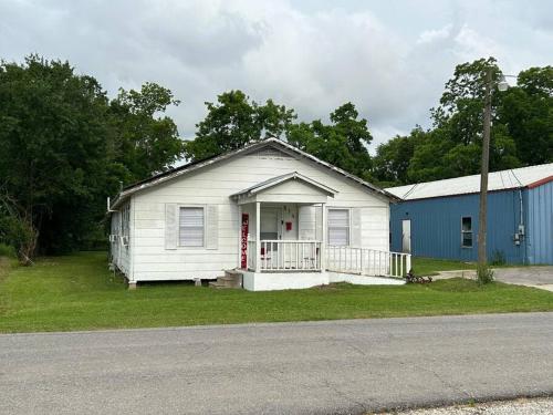 . 7 bedroom!