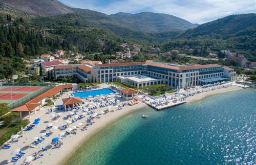 . Admiral Grand Hotel