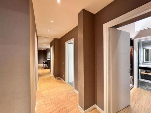 The Condotti - Luxury serviced apartment - image 5