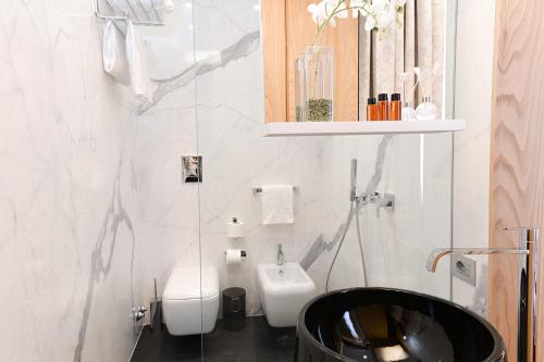 Sun Suite Luxury Pantheon - image 4