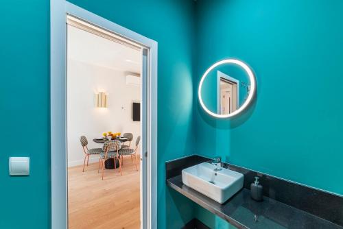 One-Bedroom Apartment image 3