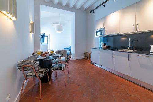 Two-Bedroom Apartment image 5