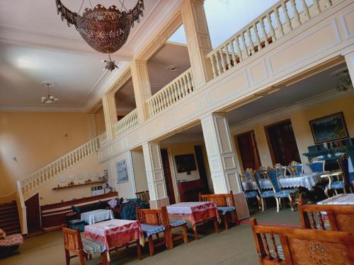 Restaurant, Guest House Ikathouse in Margilan