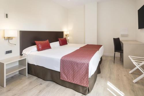 1 queen bed