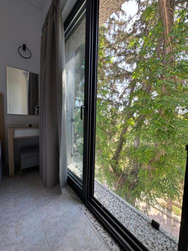 Catherine Hotel - image 5
