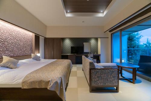 Twin Room with Open-Air-Bath - Ocean View - 2nd Floor