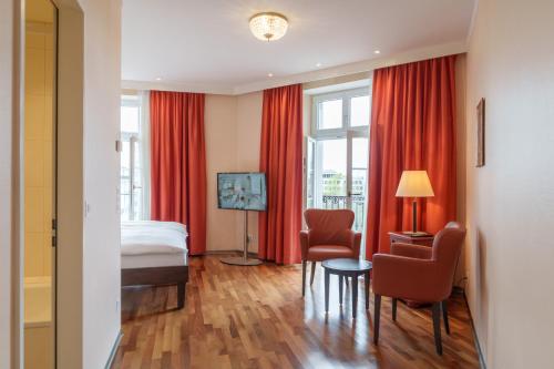 Hotel Schweizerhof Basel - image 3