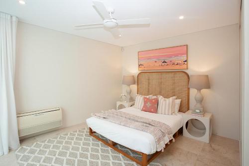 Gordons Bay Vista - image 8
