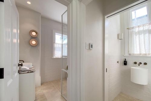 The Timeless Modern Glebe - image 12