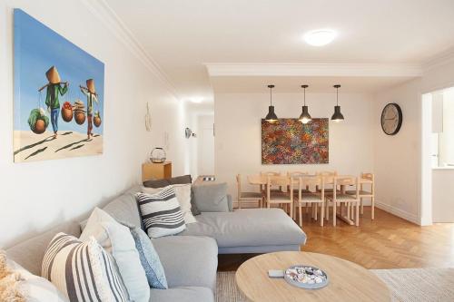 Scandi Bondi - image 6