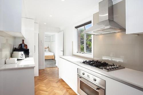 Scandi Bondi - main image