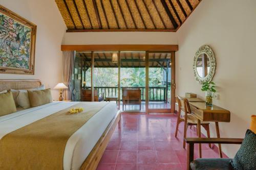 room detail thumbnail 2