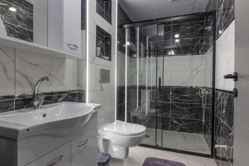 3-Şehir Merkezinde Büyük Daire 3 Yatak Odası, Antalya (fotografie 3)