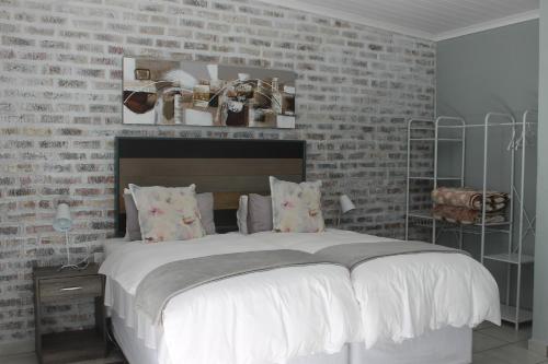2 twin beds