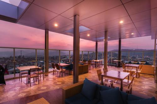 Restaurant, Arte Hotel Bandar Lampung in Bandar Lampung