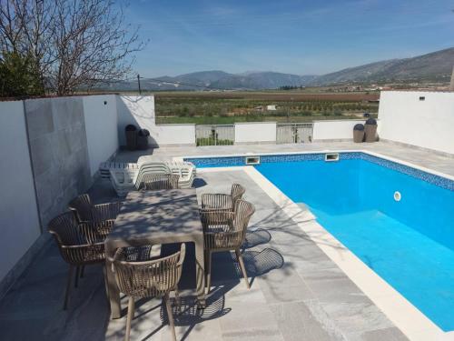 Two-Bedroom Villa image 10