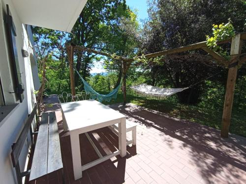 AMERICA NEI BOSCHI B&B – Bra, NY