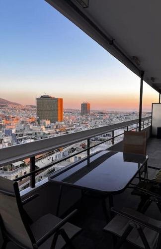 Apollo Tower Luxury Athens Centre View Apt, Афины