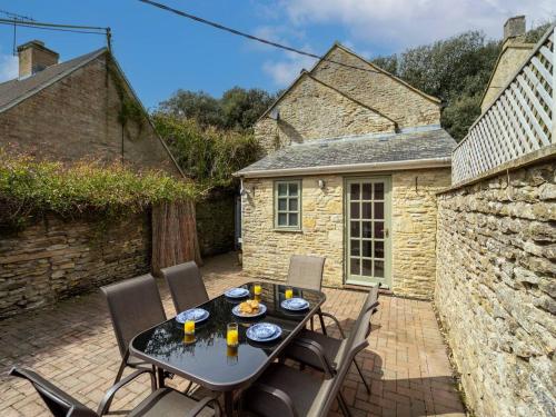 บริการและสิ่งอำนวยความสะดวก, Pass the Keys Unicorn Cottage Rural Cotswold Escape in ซัลฟอร์ด