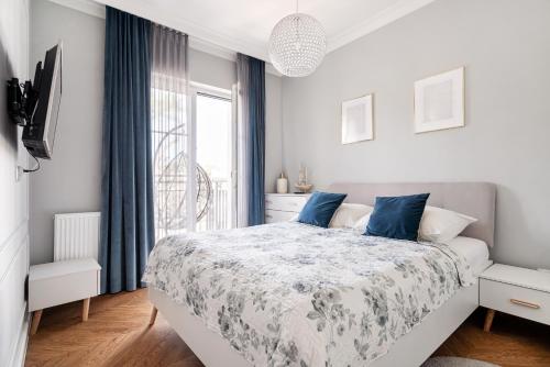 One-Bedroom Apartment image 10