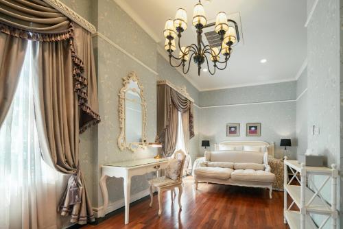 Premier Room image 7