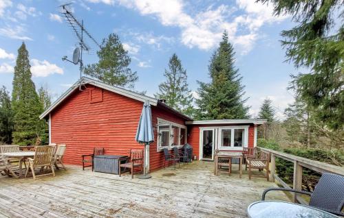 4 Bedroom Nice Home In Örkeljunga