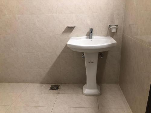 Defence-Mark-Hotel - image 2
