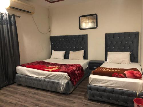 Defence-Mark-Hotel - image 3