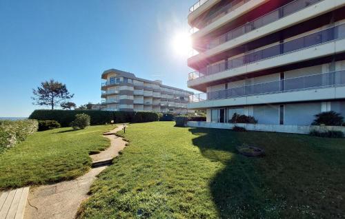 Stunning Apartment In Arcachon With House A Panoramic View - Location saisonnière - Arcachon