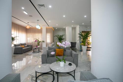 Papouis Protaras Hotel - image 2