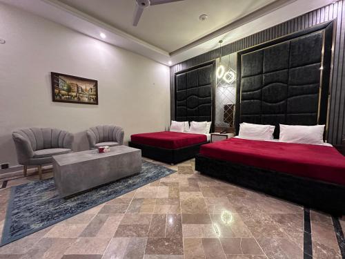 The Royal Residency - main image