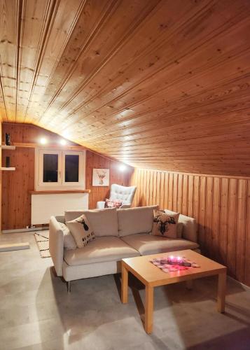 Ferienwohnung in perfekter Lage in der Surselva in Trun