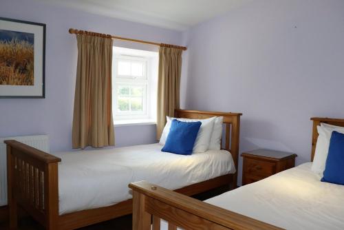 Rookley Farm Lodge - Pet friendly