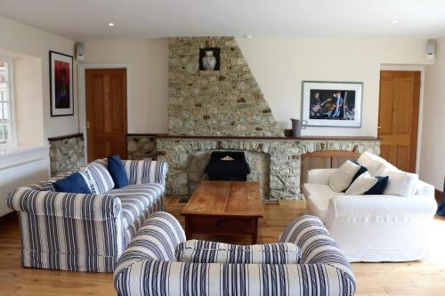 Rookley Farm Lodge - Pet friendly