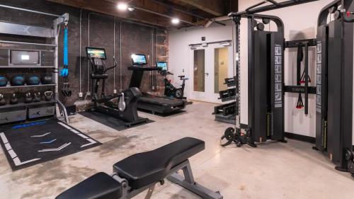 Landing at 99 Front - 2 Bedrooms in Downtown Memphis in Memphis, USA