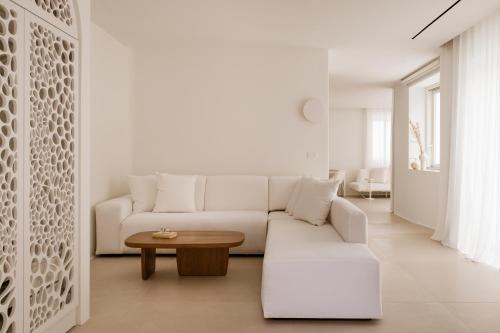 Lovia Mykonos Lovia Mykonos