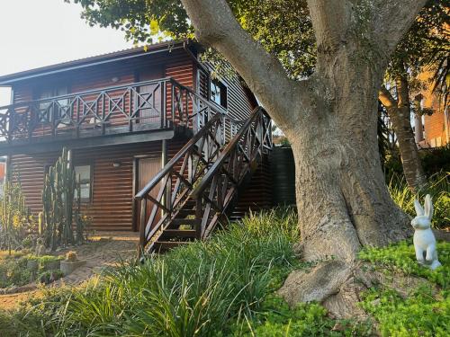 Sunny studio in the sky in Brenton-on-Sea