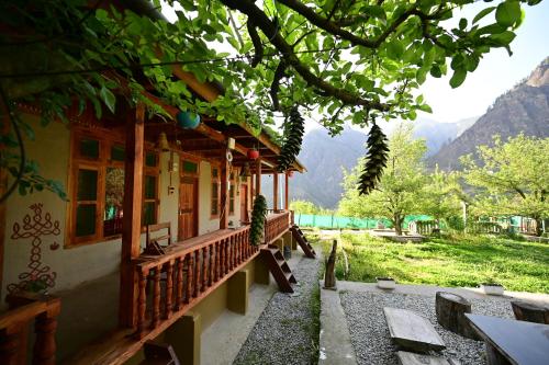 Himalayan Mud Resort