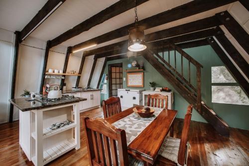 مطبخ, Hide Away Cabin in كنيسنا