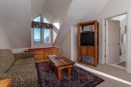 Backwater Retreat PV26 Backwater Retreat PV26