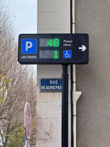 Le Laurencin Sens - L Authentique - Cœur de ville in Sens